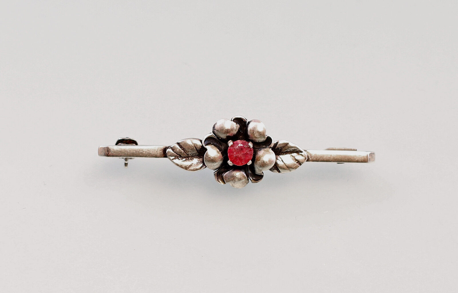 8225154 Brooch Flower with Red Stone 925 Silver