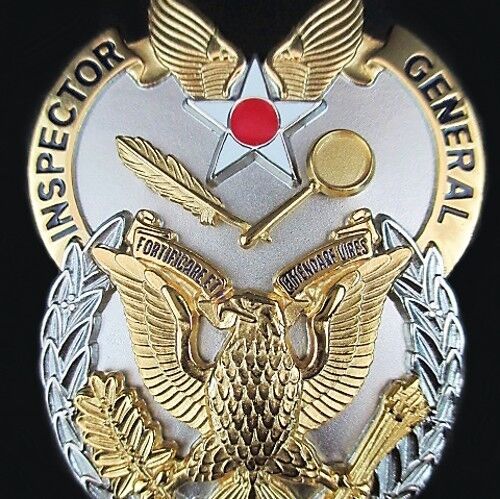 SCARCE U.S. AIR FORCE INSPECTOR GENERAL IDENTIFICATION BADGE MEDAL         -01