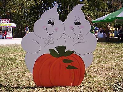 TWO GHOSTS FLYING OUT OF PUMPKIN Halloween Yard Art