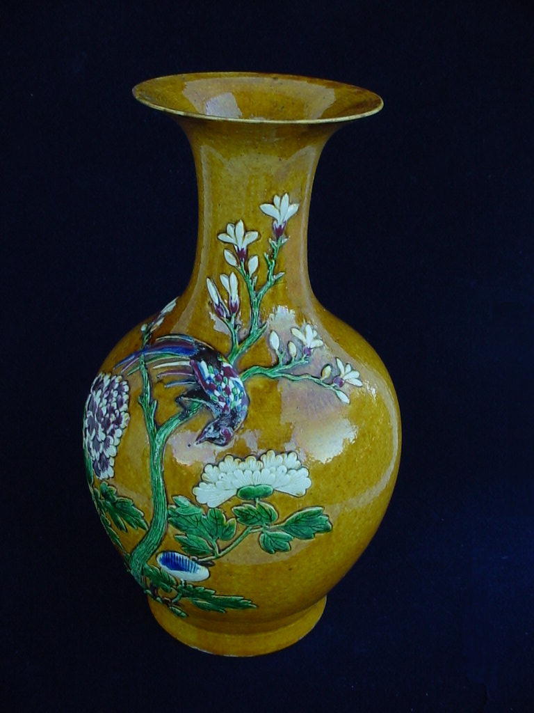 Antique CHINESE MING DYNASTY PERIOD BROWN/YELLOW  GLAZED VASE.