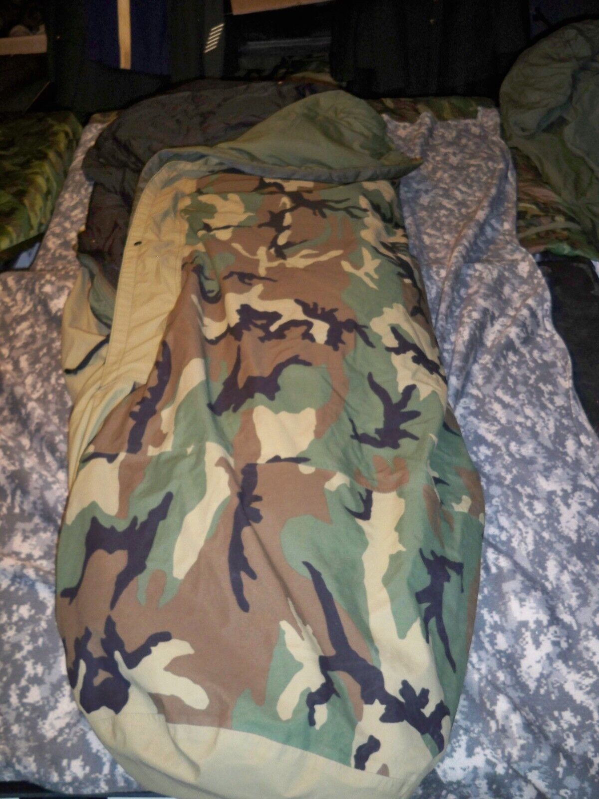 4 PIECE MODULAR SLEEP SYSTEM US ARMY SLEEPING BAG MSS GORETEX MILITARY FAIR COND