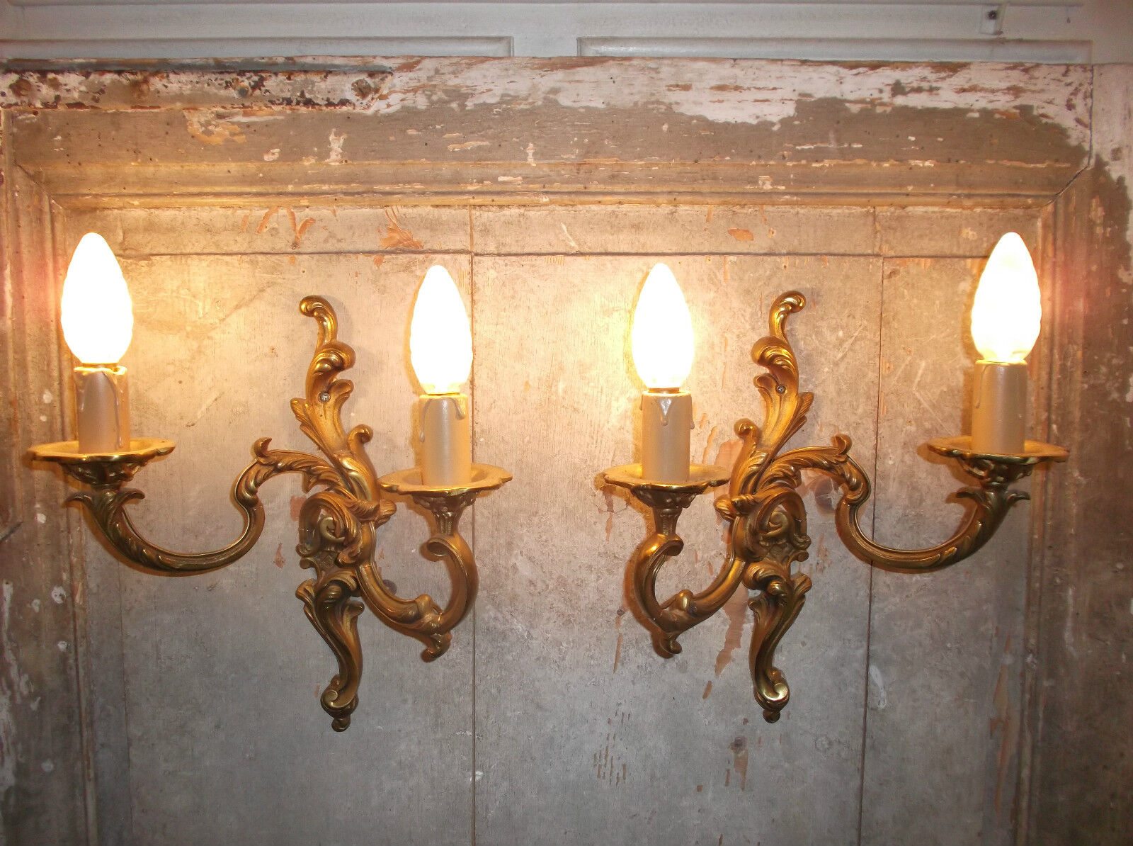 French antique/vintage a pair of amazing ornate bronze  gorgeous wall light