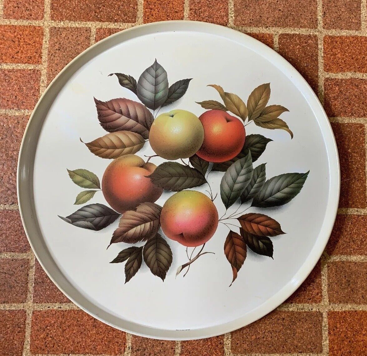 Vintage 15” Elite Tray “Apples” Metal Circular Tray Made in Great Britain