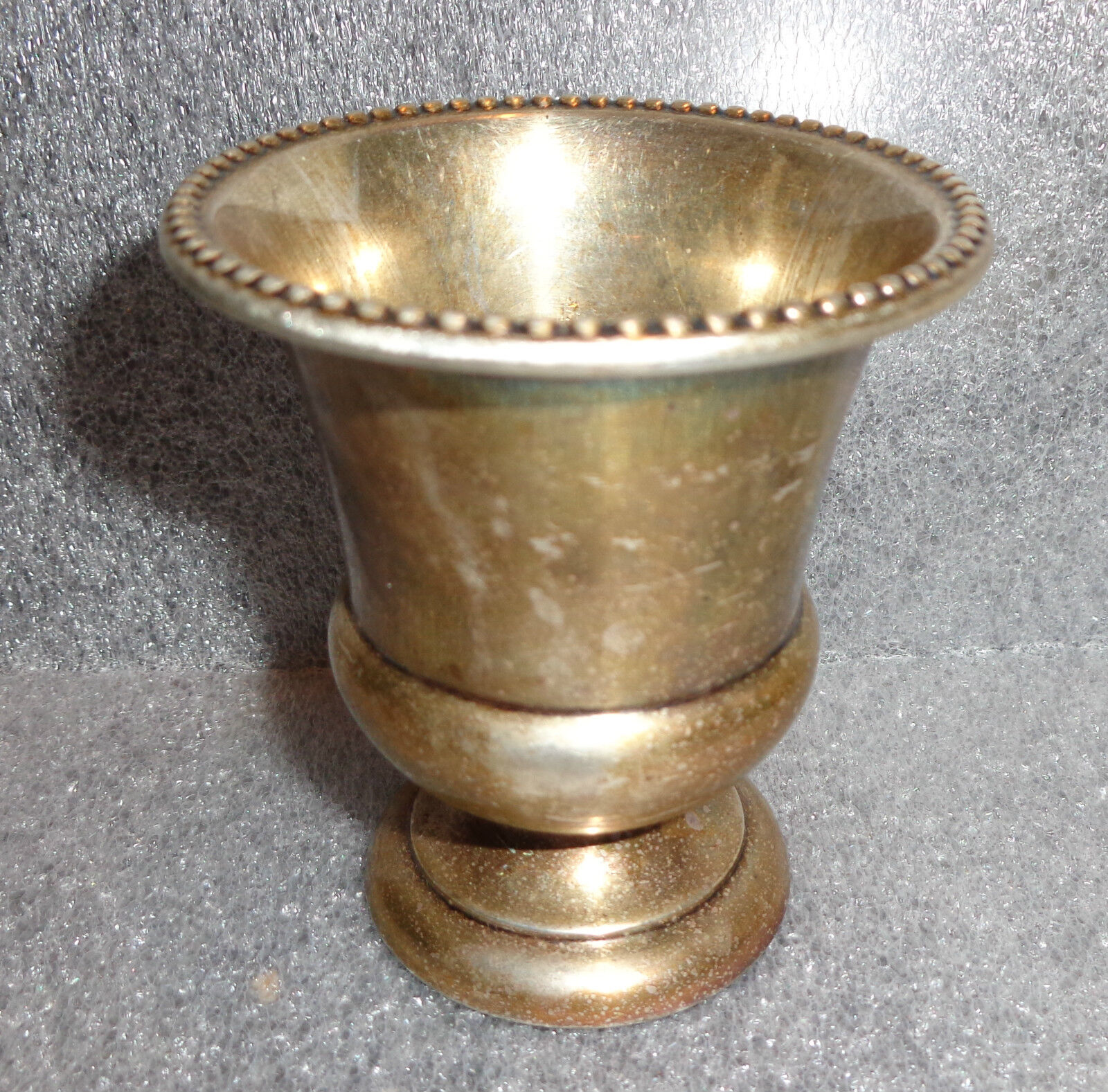Antique International  sterling silver toothpick urn