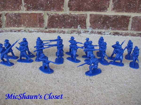 CIVIL WAR UNION IRON BRIGADE INFANTRY ARMIES IN PLASTIC 54 MM 1/32 TOY SOLDIER