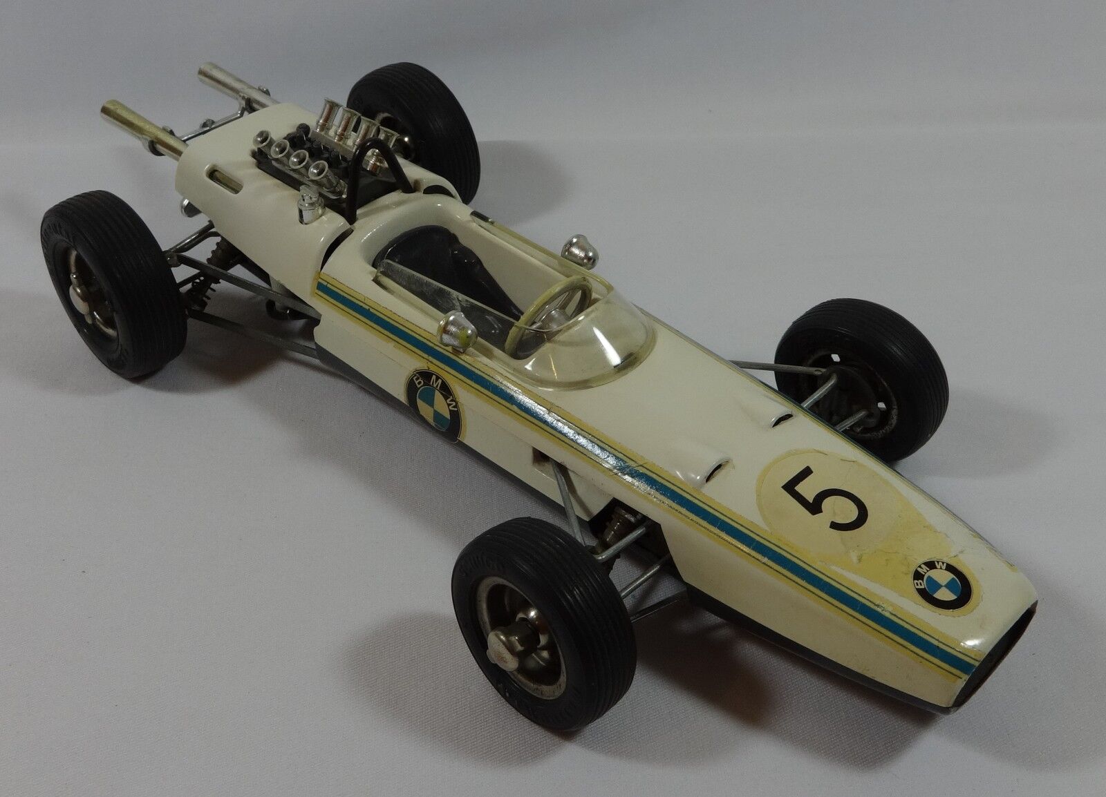 Schuco #5 BMW Formel 2 1072 1:16 Germany Wind-Up Metal Toy Race Car Vintage 