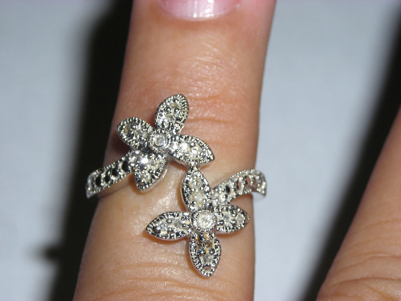 Adorable Dainty Ladies Ring Set in 14K White Gold Flower Design in Diamonds 