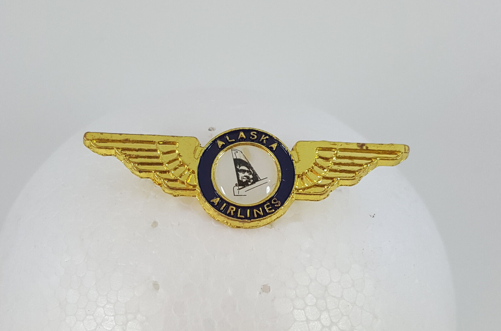 Alaska Airlines Wings Lapel Hat Collectible Pin