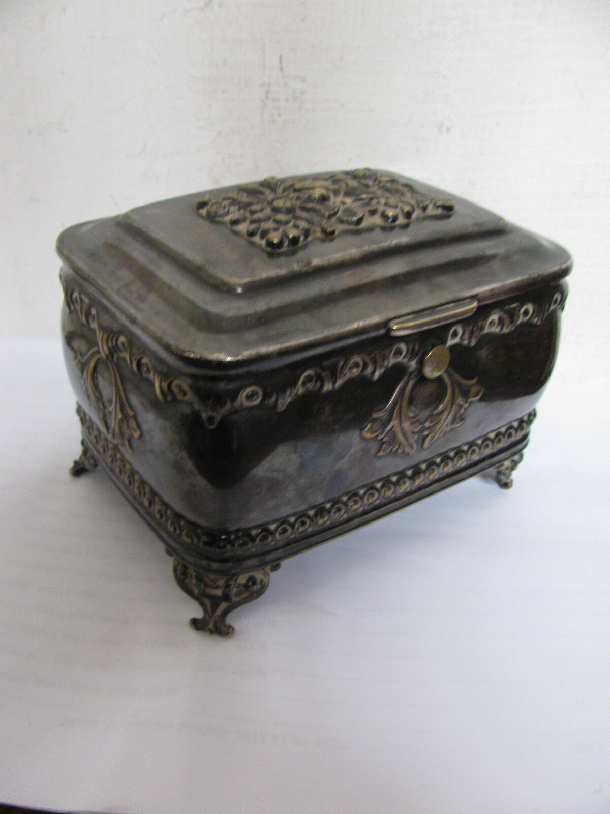 Antique Etrog JUDAICA Jewelry Box by Fraget Warszawa Silver Plated WARSAW