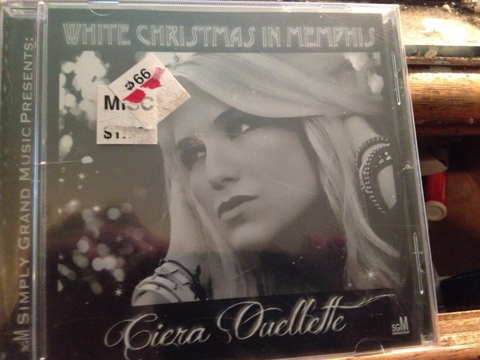 White Christmas in MemphisCD SEALED CIERA OULLETTE RARE