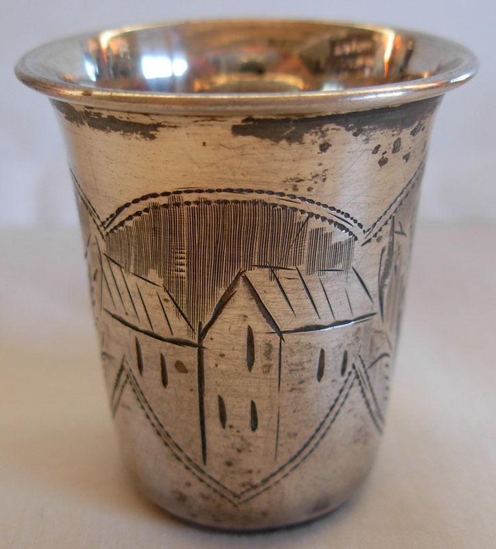  ANTIQUE RUSSIAN 84 SILVER - HAND ENGRAVED- SMALL CUP - 19.3 grams
