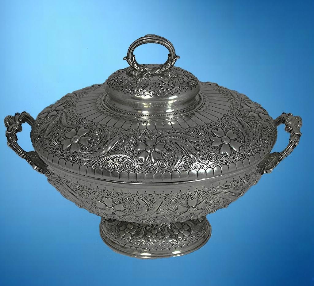 A TIFFANY STERLING SILVER TUREEN