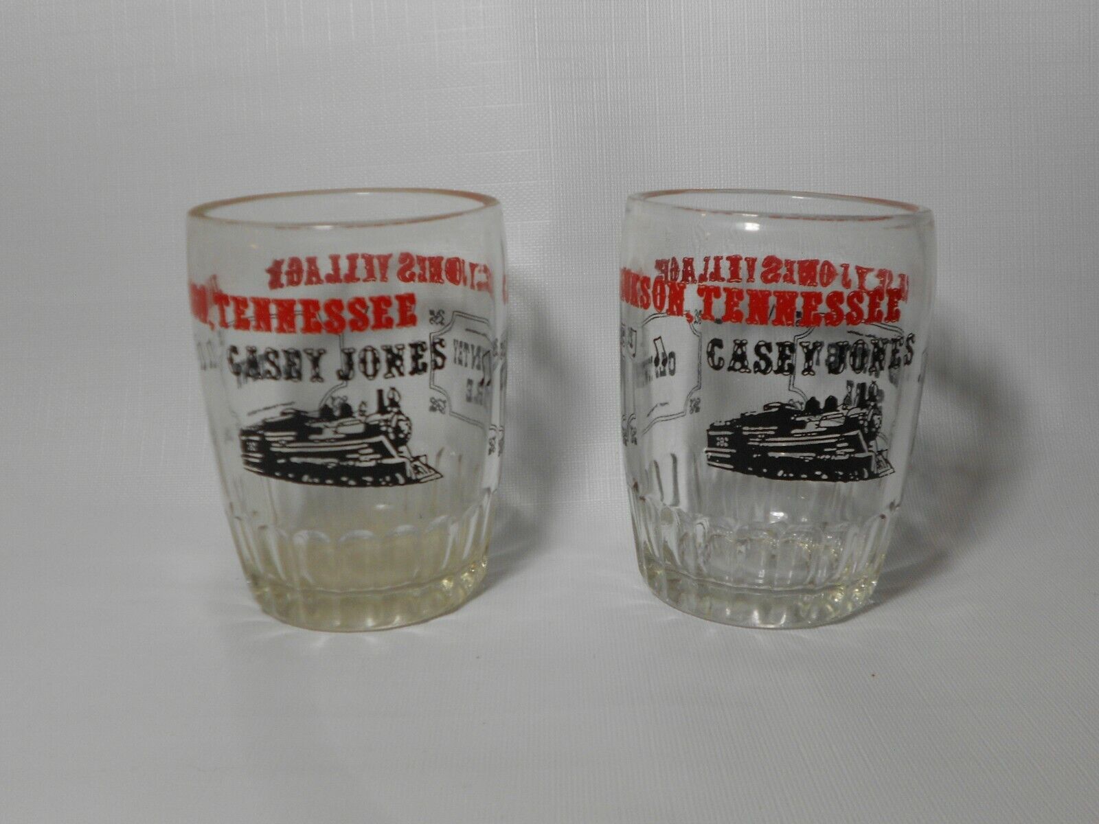 Lot of 2 Vintage Casey Jones Village Tennessee Tourist Souvenir Drinking Glasses