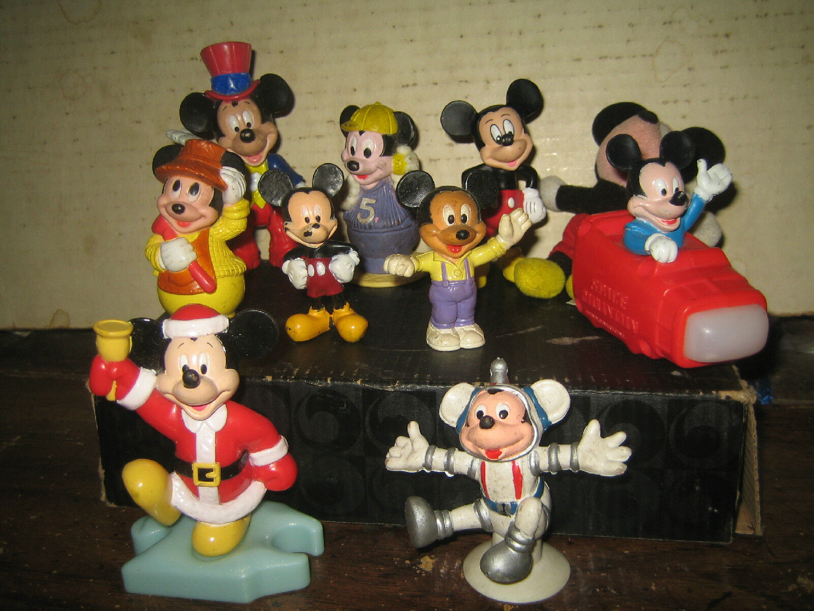 10 RARE HTF DISNEY\'S MICKEY MOUSE COLLECTABLE FIGURE\'S  LOT \