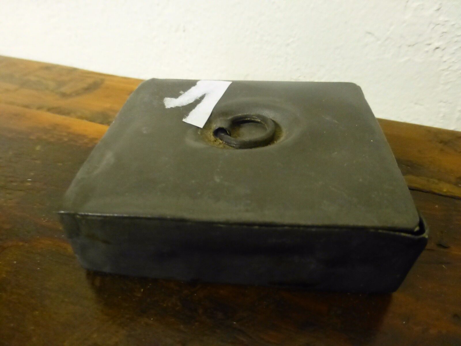 Superb Mid 19th c. antique pewter snuff / pills box 2\
