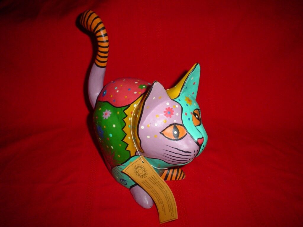 Hand Painted Wood Cat Indonesia 10\