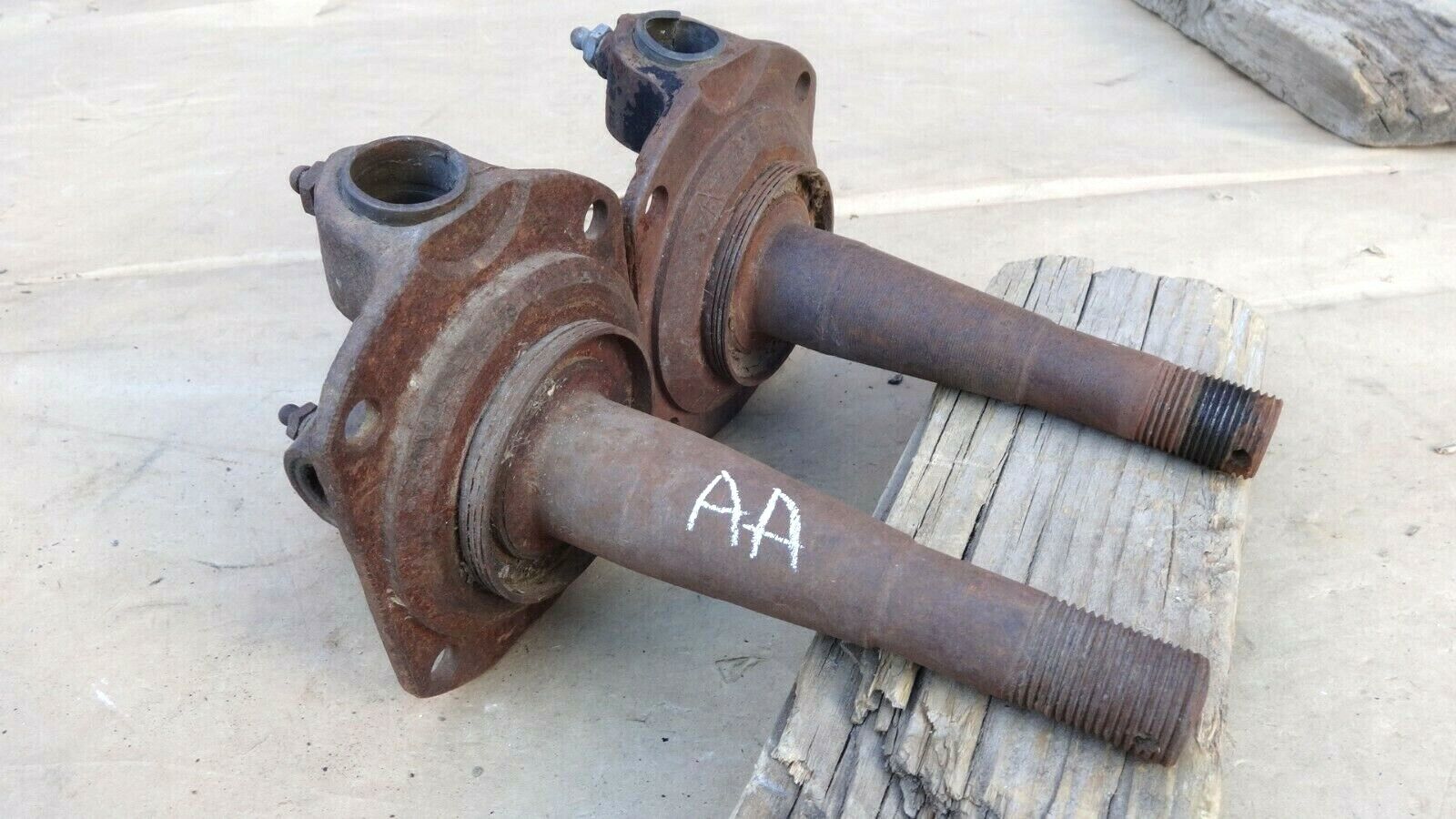 1928 1929 Model A Ford AA TRUCK FRONT SPINDLES Original pair Express