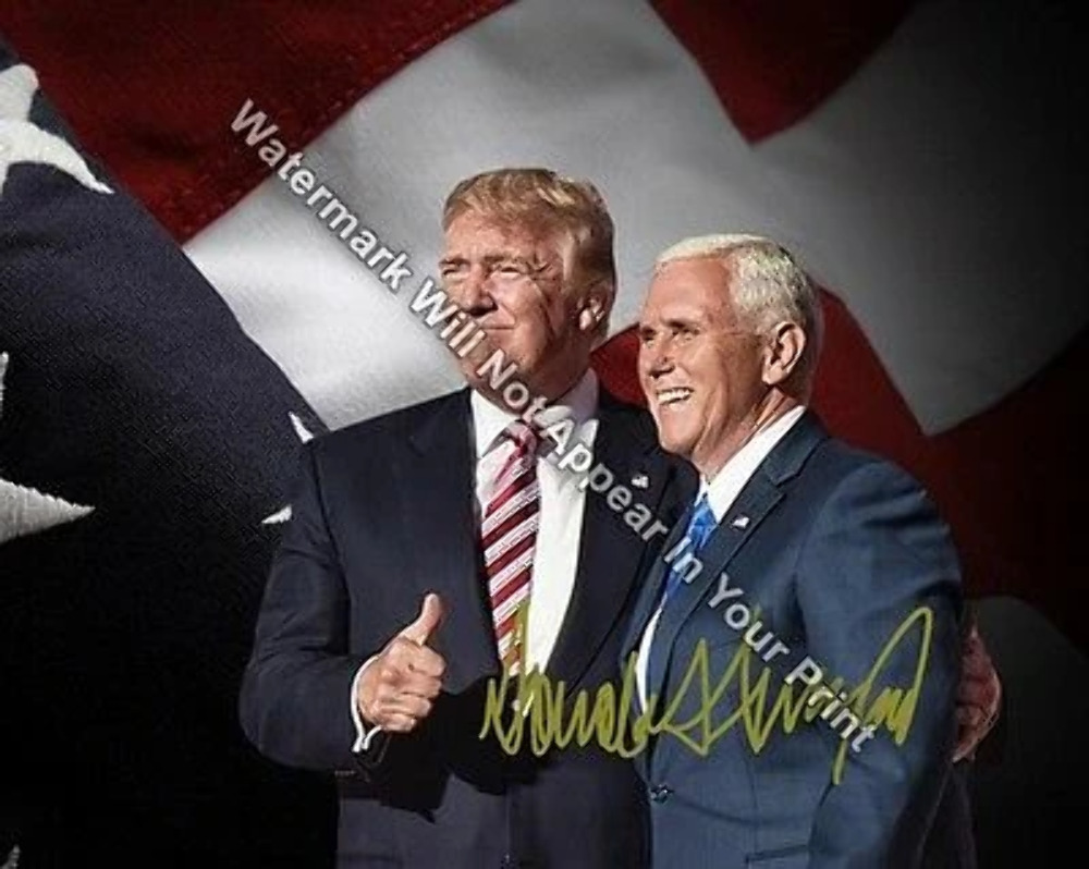 DONALD TRUMP Signed Reprint Make America Great Again Photo 2016 President DT15