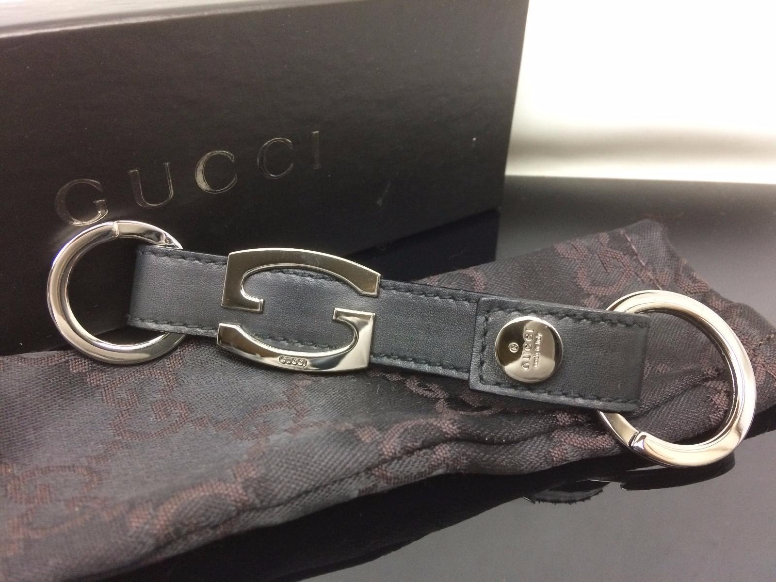 AUTHENTIC GUCCI Key Holder 7K230250r