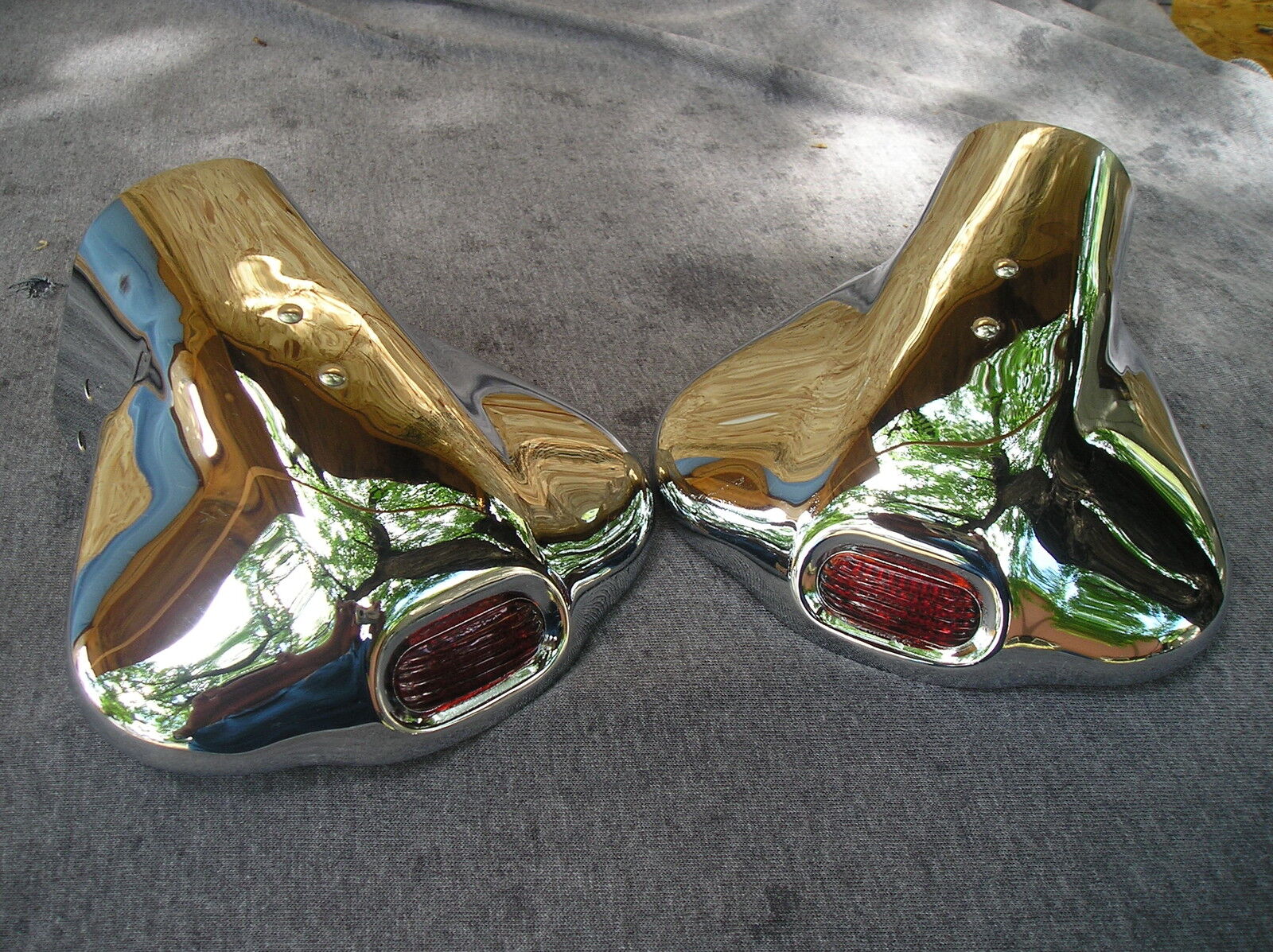 NEW PAIR OF CHROME VINTAGE STYLE EXHAUST TIPS WITH A RED JEWEL ON THEM  