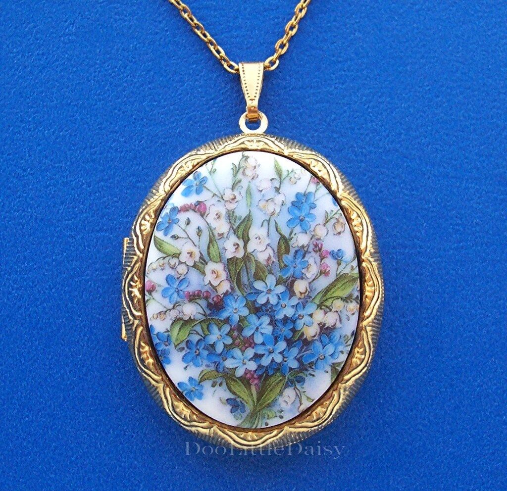Porcelain LILY of the VALLEY & BLUE FORGET ME NOTS CAMEO Locket Pendant Necklace