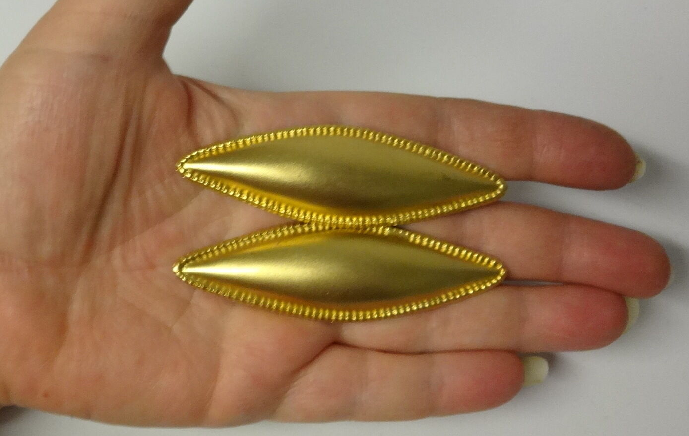 Vintage Avant-garde Haute Couture Runway Chunky Gold Plated Clip On Earrings