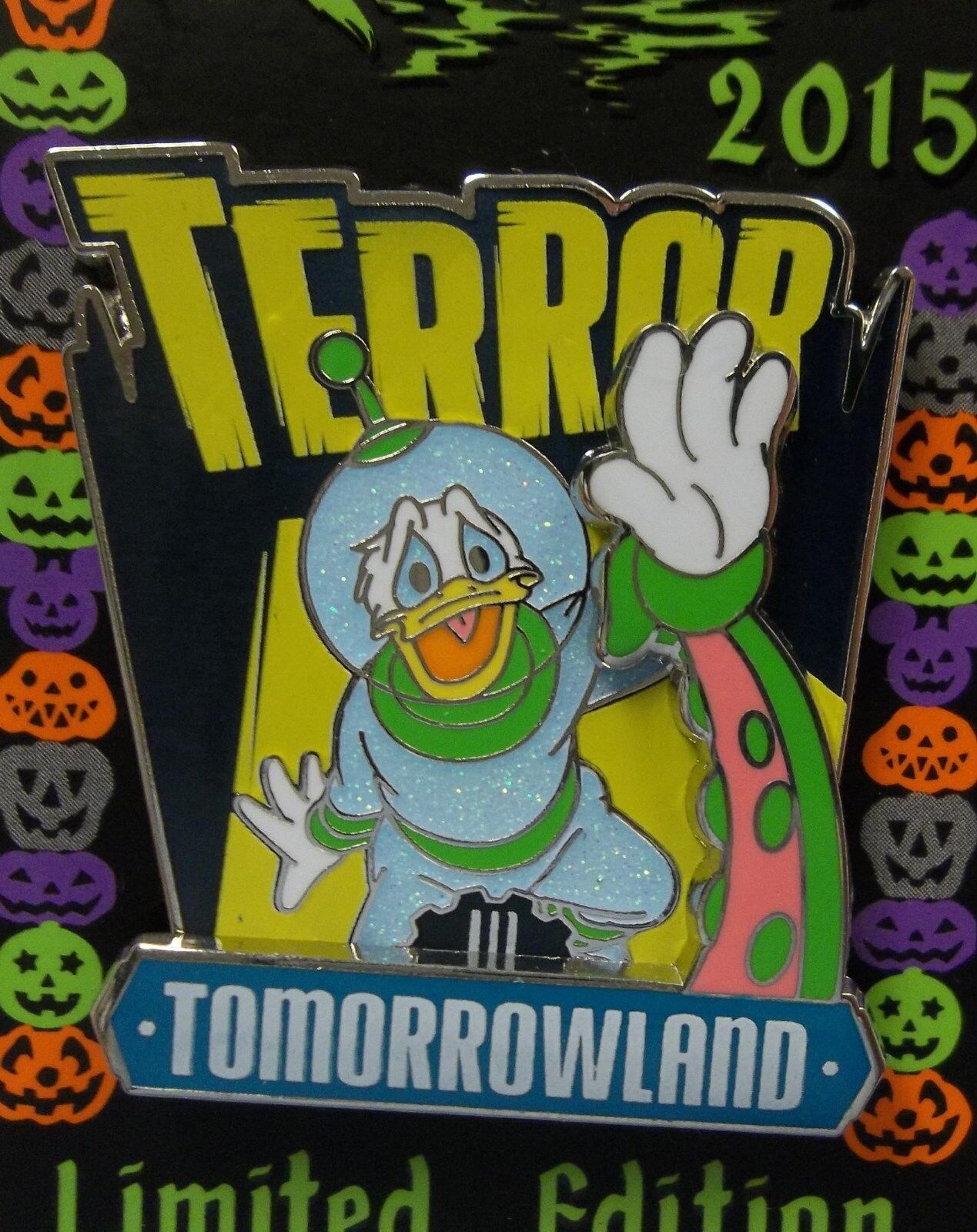 NEW Disney Parks Halloween 2015 DONALD DUCK Terror in Tomorrowland LE Pin