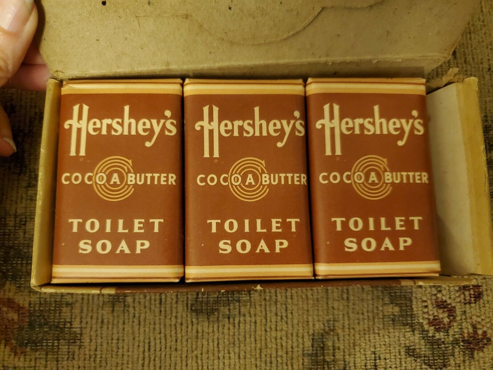 Antique Hershey\'s Toilet Soap, Cute Vintage Box Great collectible, art deco