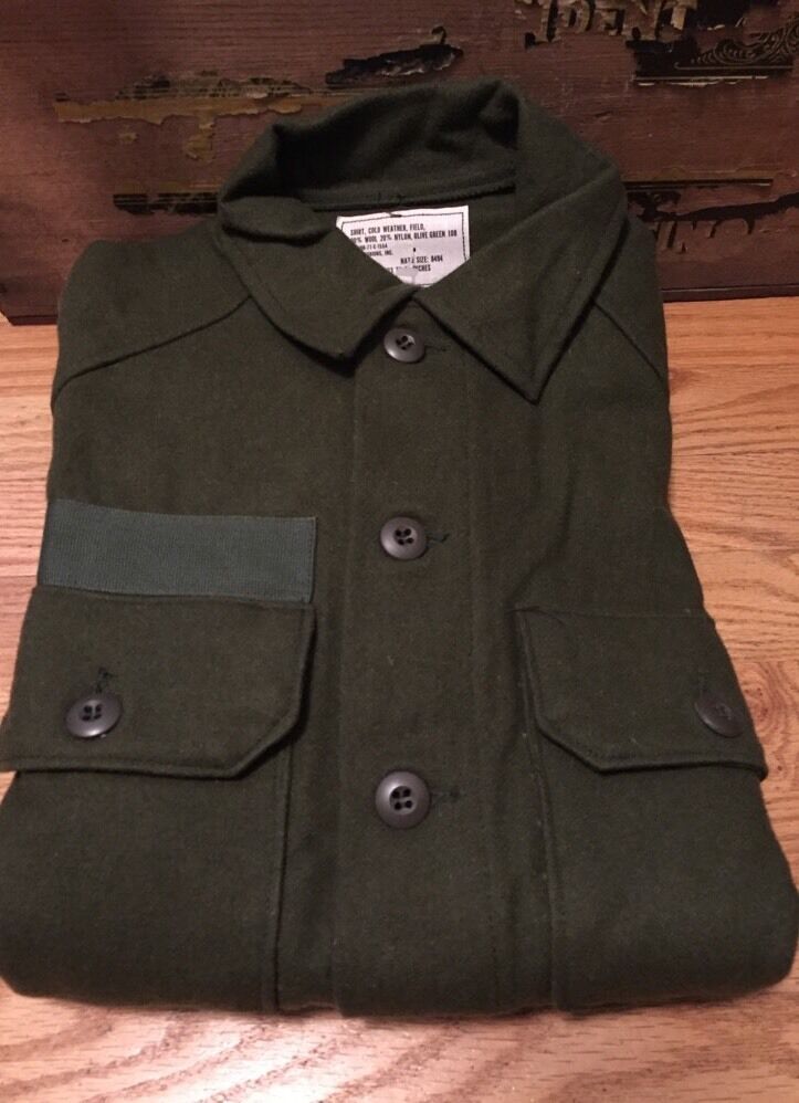 Vtg. Vietnam War Era U.S. Army Military Cold Weather Wool Olive Green 108 Shirt.
