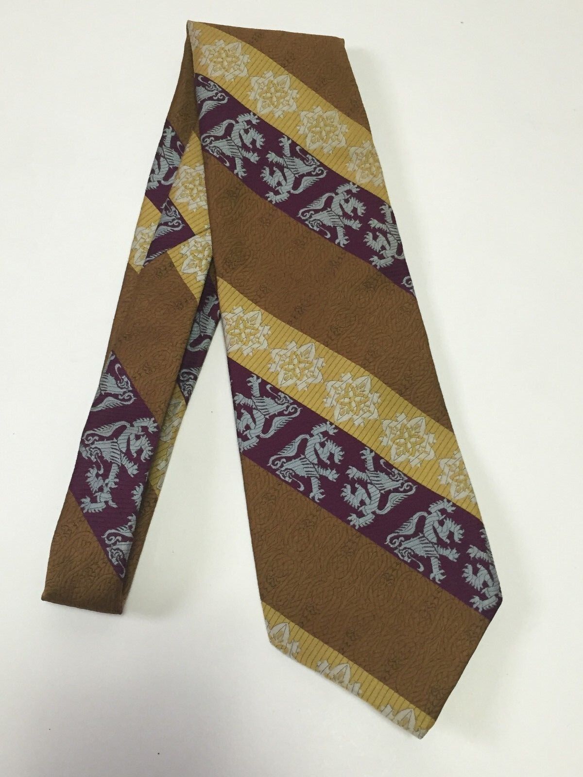 VTG Sears Men Store Gold Bronze Purple Royal Coat of Arms Lions Crest Floral Tie