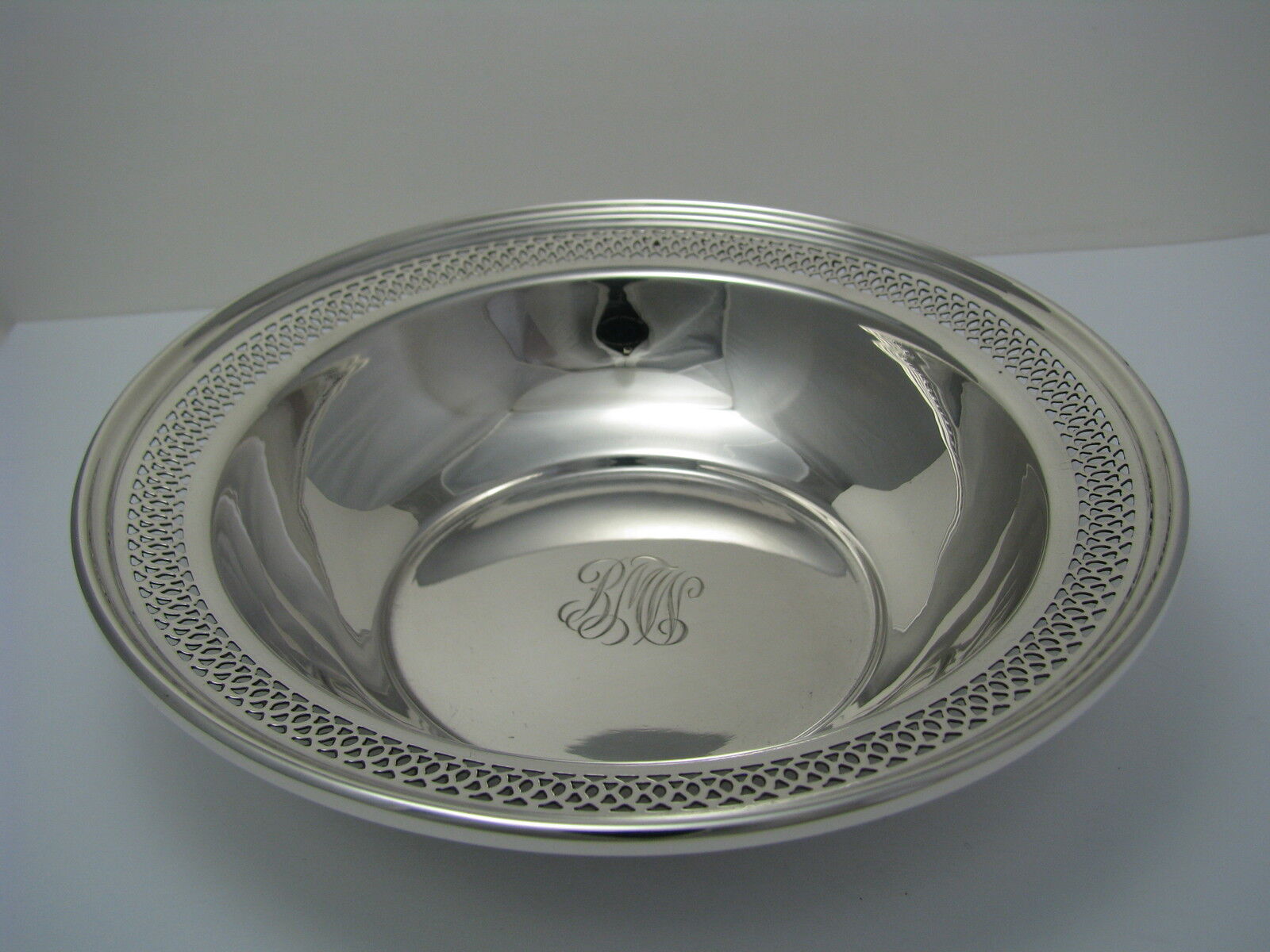 A SOLID STERLING SILVER BOWL DISH PLATE ca1900s Excellent Condition