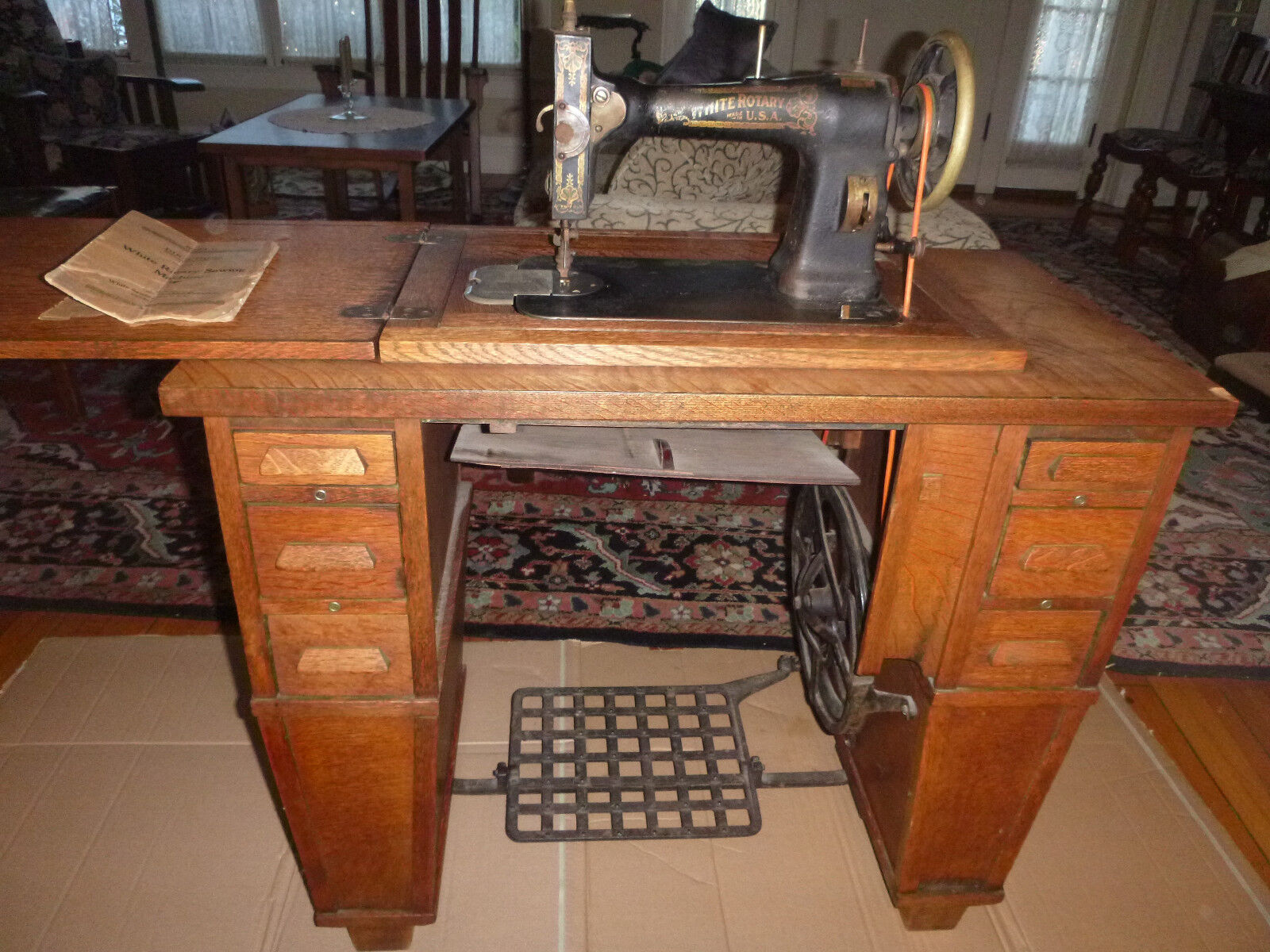 WHITE CO. ROTARY TREADLE SEWING MACHINE IN CRAFTSMAN CABINET-1913 ERA IS WORKING