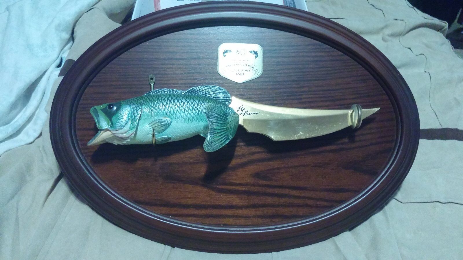 The Official Largemouth Bass Knife Franklin Mint Ray Beers