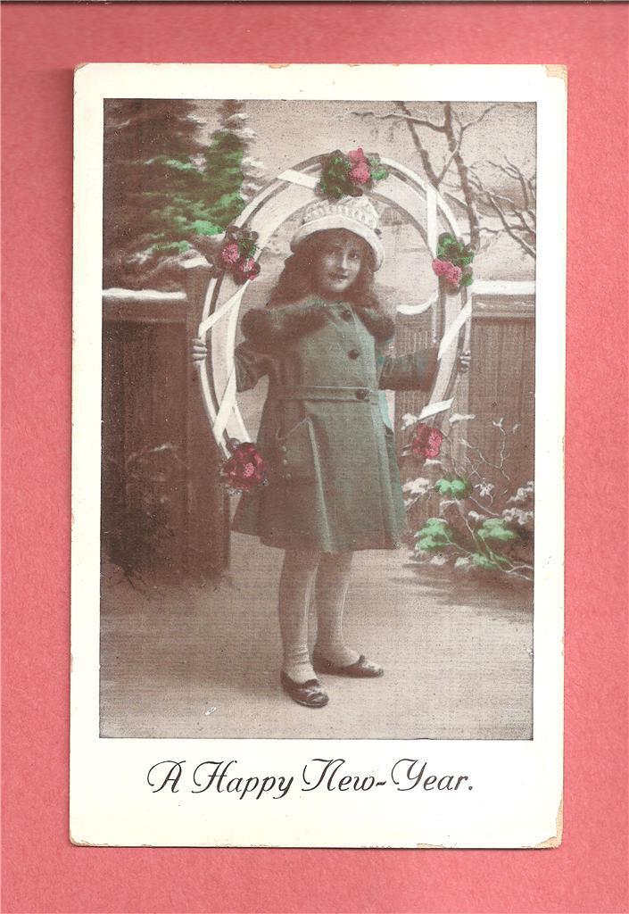 GIRL Holds Flowered Horseshoe On Wonderful Vintage German-Made NEW YEAR Postcard