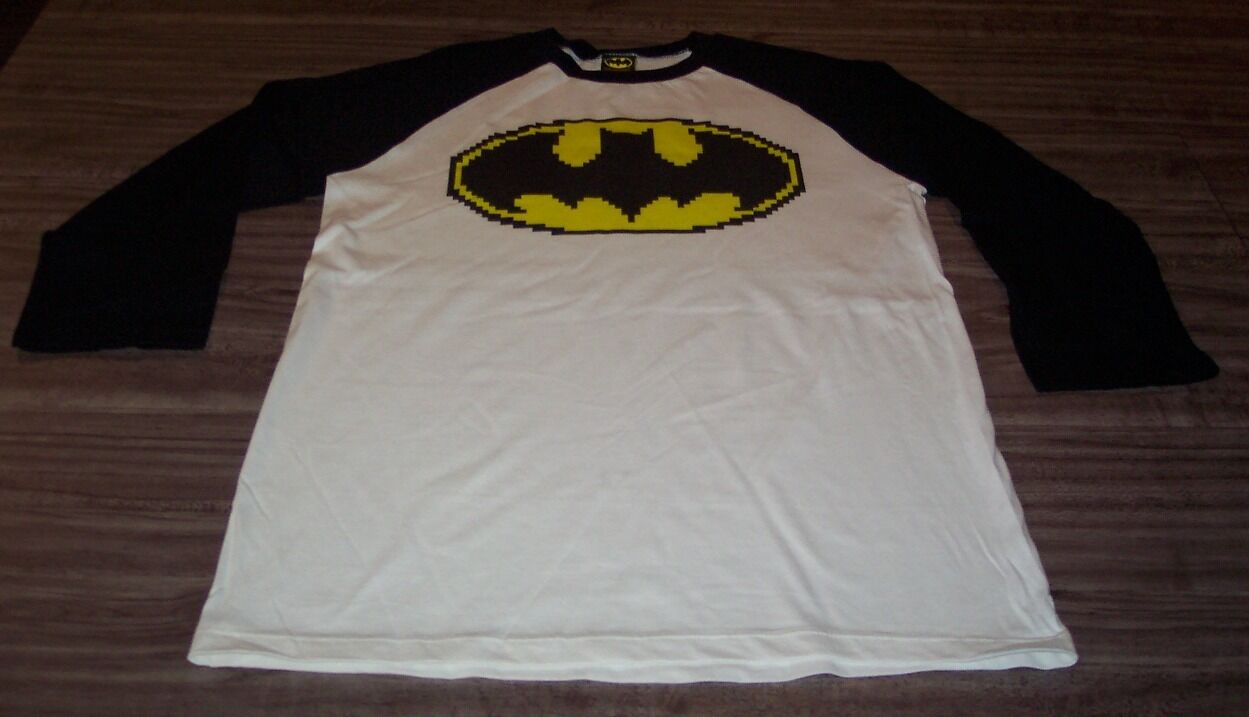 VINTAGE 70\'S STYLE BATMAN DC COMICS T-Shirt MEDIUM 8-BIT NEW w/ tag