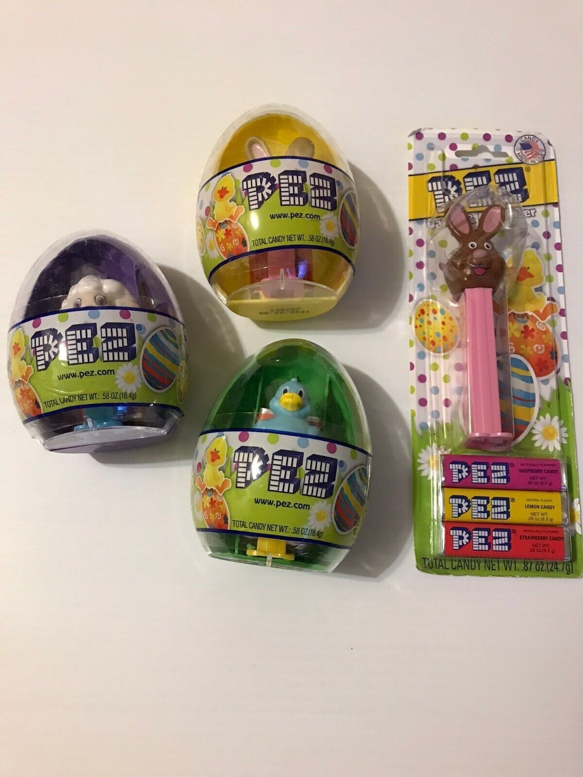 Pez - Easter Bunny, with 3 small PEZ bunny, sheep and bird LOT