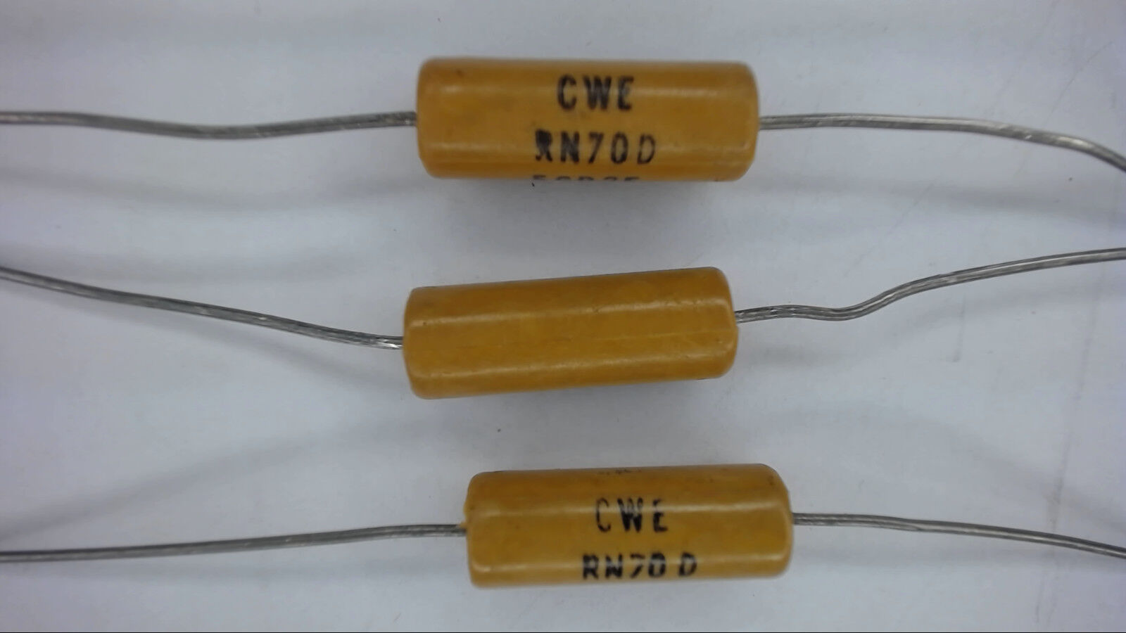 CWE 5905-00-762-3664 / RN70D56R3F Axial Mil Spec Resistor New Lot Quantity-10
