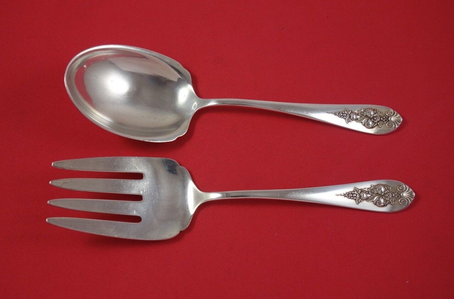 Pendant of Fruit by Lunt Sterling Silver Salad Serving Set 2pc FH AS 8 7/8\