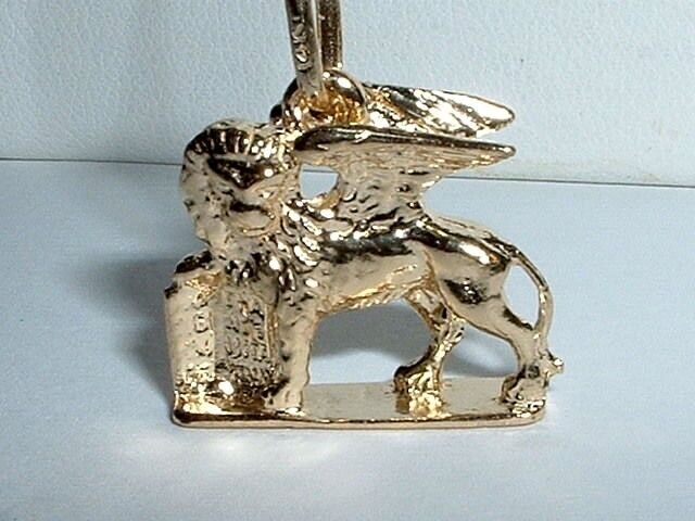 14k YELLOW GOLD 3D VENICE ITALY ST MARK WINGED LION PENDANT CHARM 