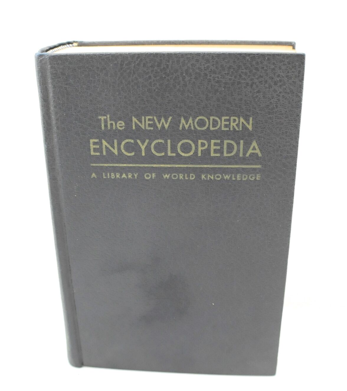The Modern Encyclopedia A Library of World Knowledge (1944)