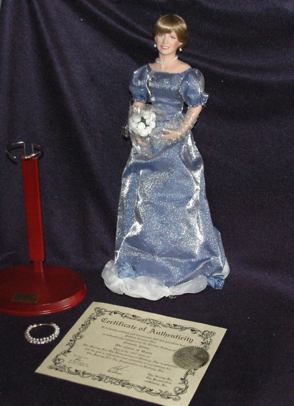 Princess Diana Queen Of Hearts Collectible Doll Original Historical 1997 NIB COA