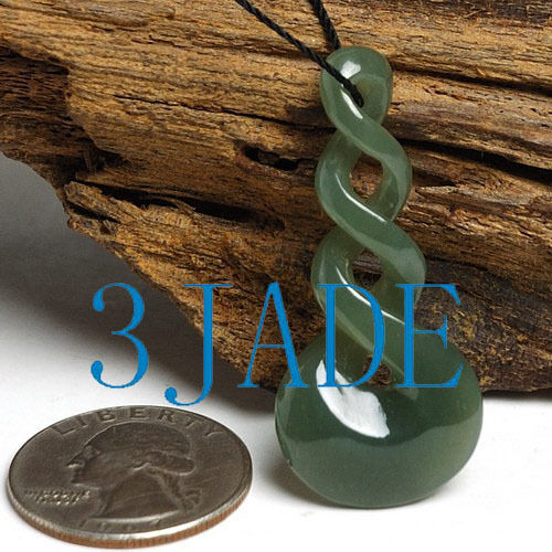 Natural Nephrite Jade Triple Twist Pendant New Zealand Maori Style Carving / Art