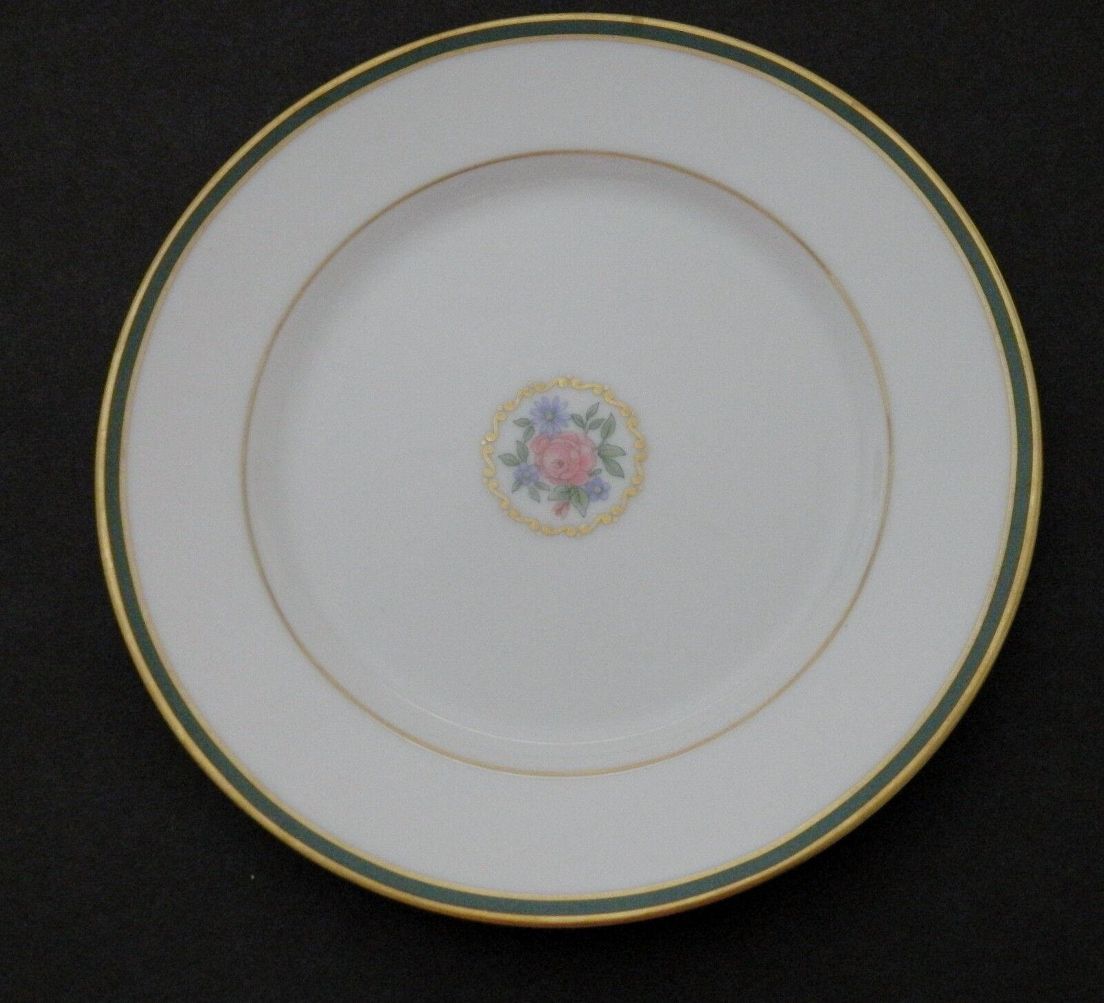 Gorham Fine China Valcourt Gold Accent Salad Plate Made in Japan Decorated n USA