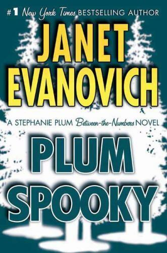 A Between the Numbers Novel Ser.: Plum Spooky 4 by Janet Evanovich Hardback LNUC