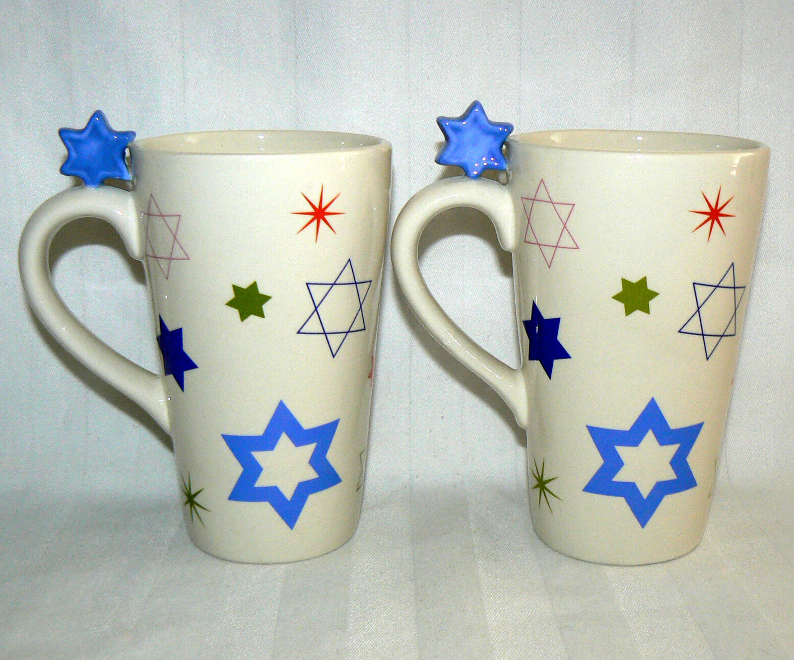 STAR OF DAVID 14 OZ SET OF 2 HANUKKAH JEWISH HOLIDAY CERAMIC MATCHING MUGS