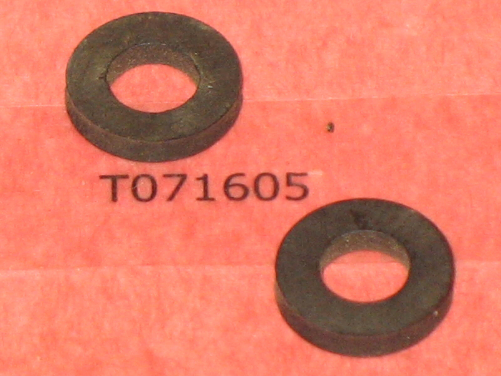 Lot 2 genuine McCulloch 50261-26 rubber seal ring gasket vintage antique saw nos