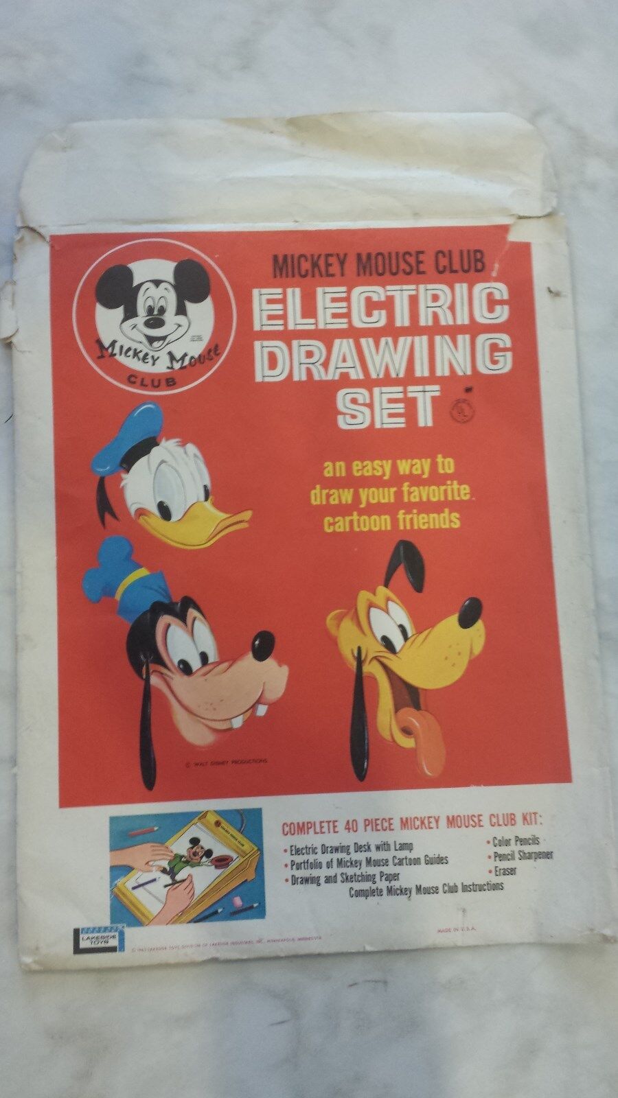 Vintage 1965 Mickey Mouse Club Electric Drawing Set 