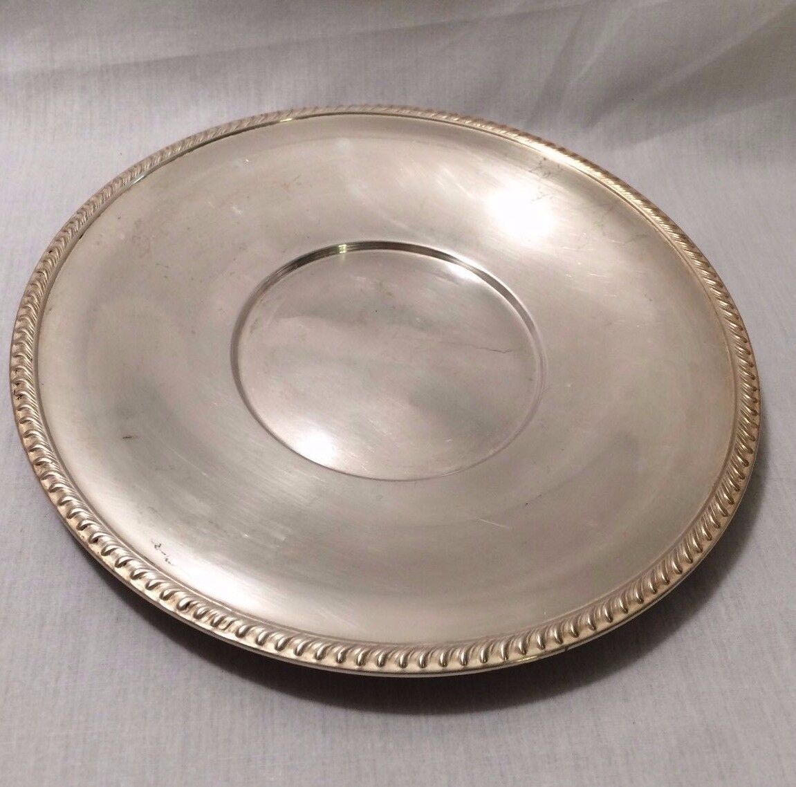 VINTAGE ART S CO S.T.C. 26 SILVER PLATED SERVING Plate W/ BRAIDED EDGE 11\