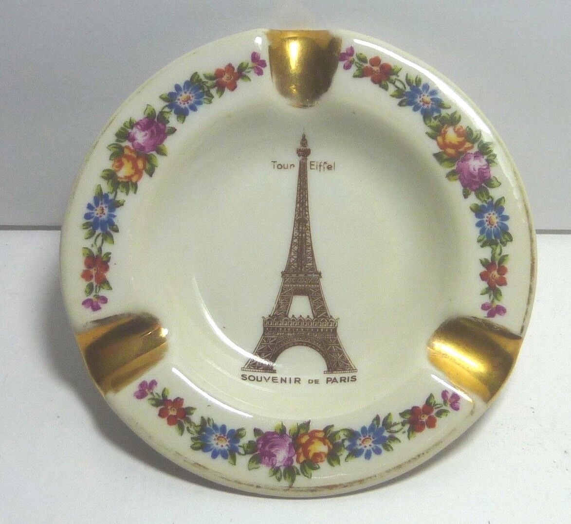 Limoges France Porcelain Ashtray Porcelaine Souvenir de Paris Tour Eiffel 