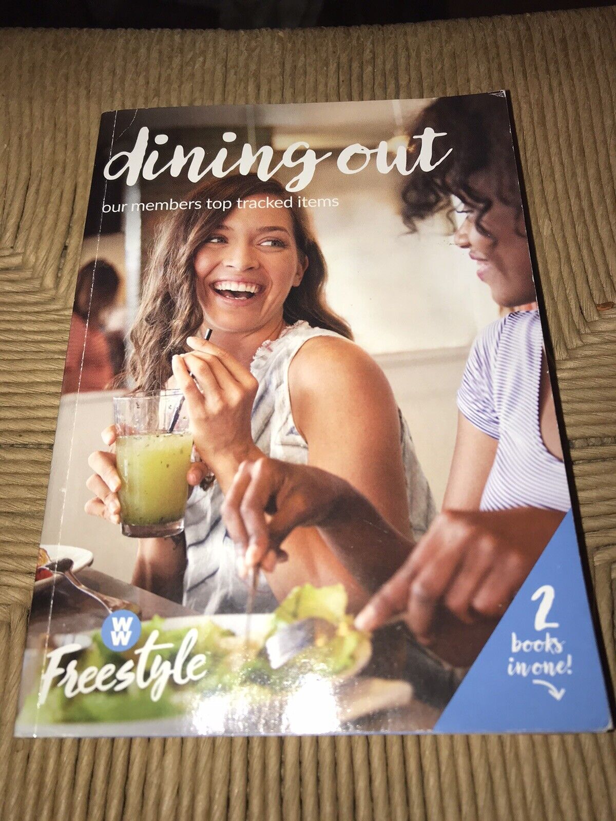 Weight watchers -  FREESTYLE Shopping + Dining Out Guide (never used) 2017
